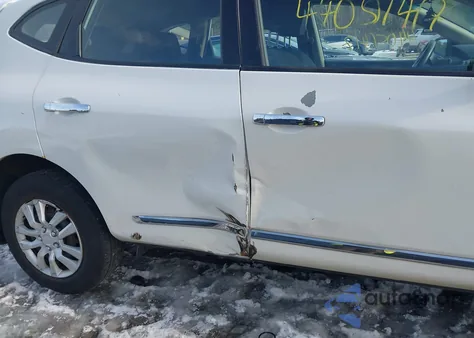 2013 Nissan Rogue S z USA, uszkodzony, nr VIN JN8AS5MV1DW633776